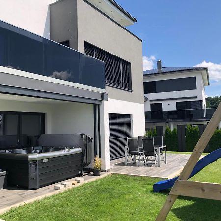 Moderne Ferienwohnung Mit Terrasse Und Garten Verwaltungsgemeinschaft Haldenwang Exterior photo
